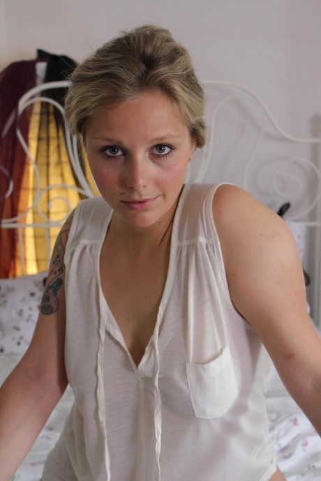 adolescente blonde potelée nu meilleur collection