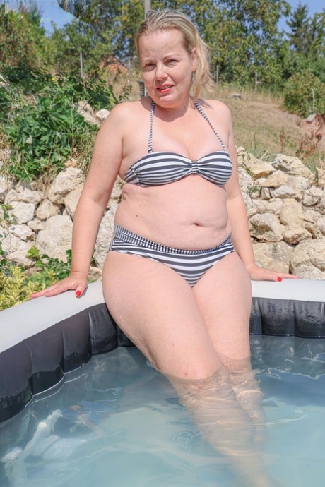bikini amateur adulte images