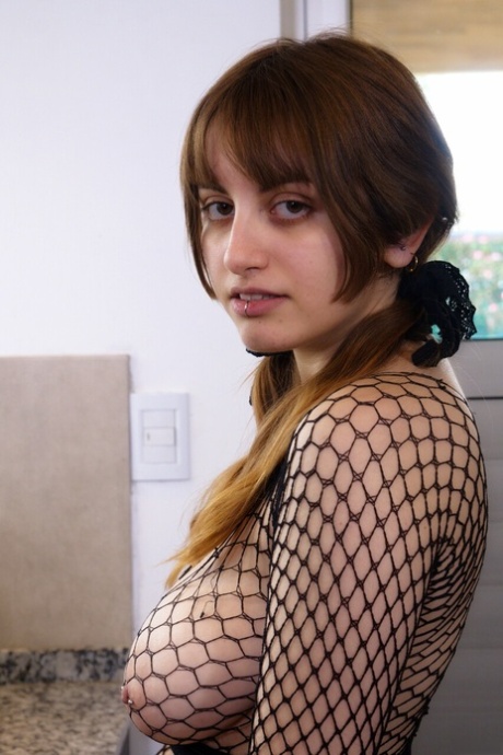 ado bbw érotique chaud img