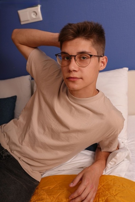 gay mignon nu sympa photo