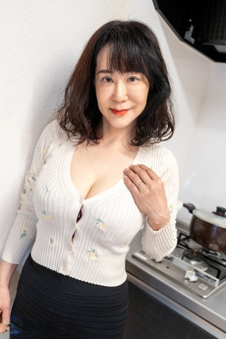 orgie de gros seins nu gratuit des photos