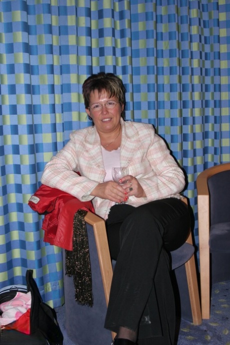 femme mature haut des photos
