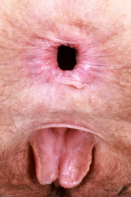 petite et courbée porno hd des photos