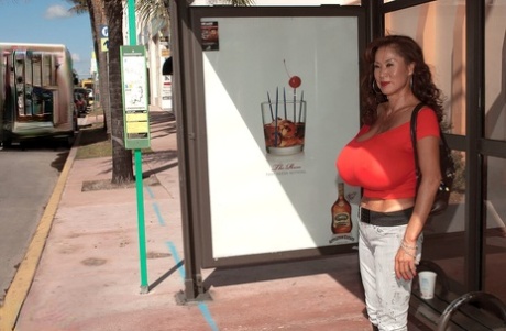gros seins en public sexy xxx galeries