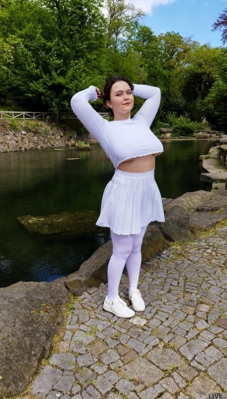 bikini poilu chaud exclusif des photos