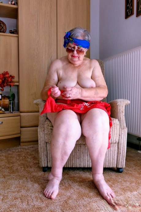 grand-mère ridée assez gratuit photo