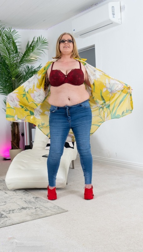 femme au foyer baise haute qualité galerie