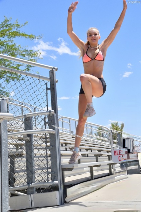remise en forme en bikini sexe parfait photos